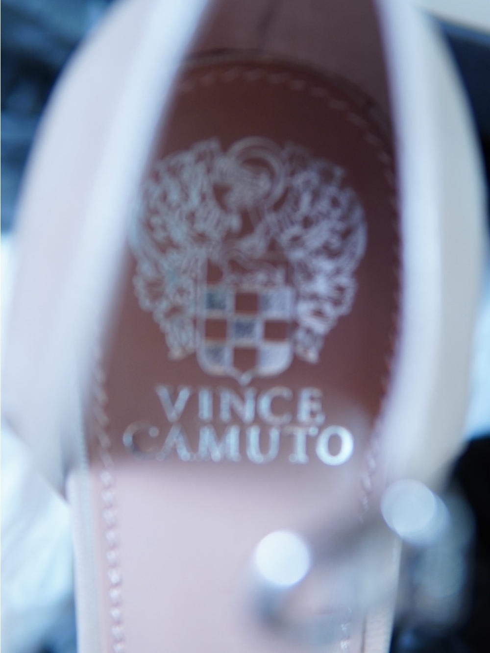 Vince Camuto Blush Pink Leather Pump - Picture 4 of 7